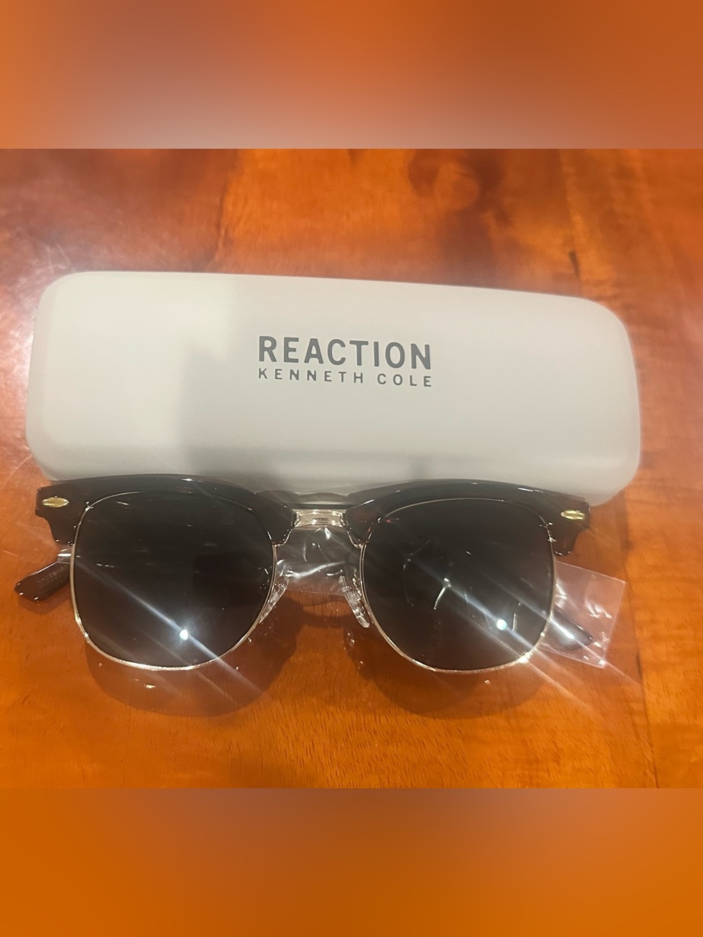 BRAND NEW Kenneth Cole Reaction Clubmaster Sunglasses KC1330